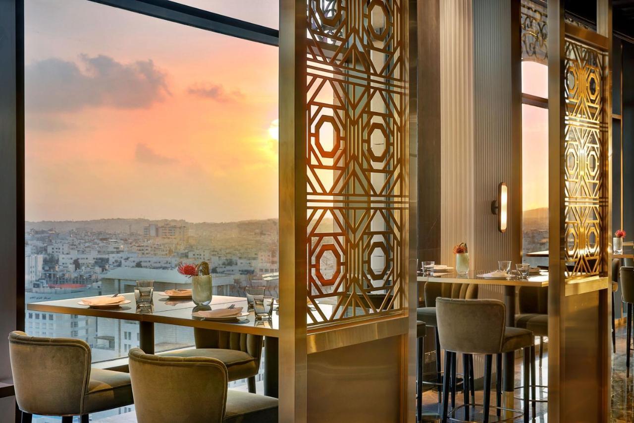 The Ritz-Carlton, Amman Hotel Екстериор снимка