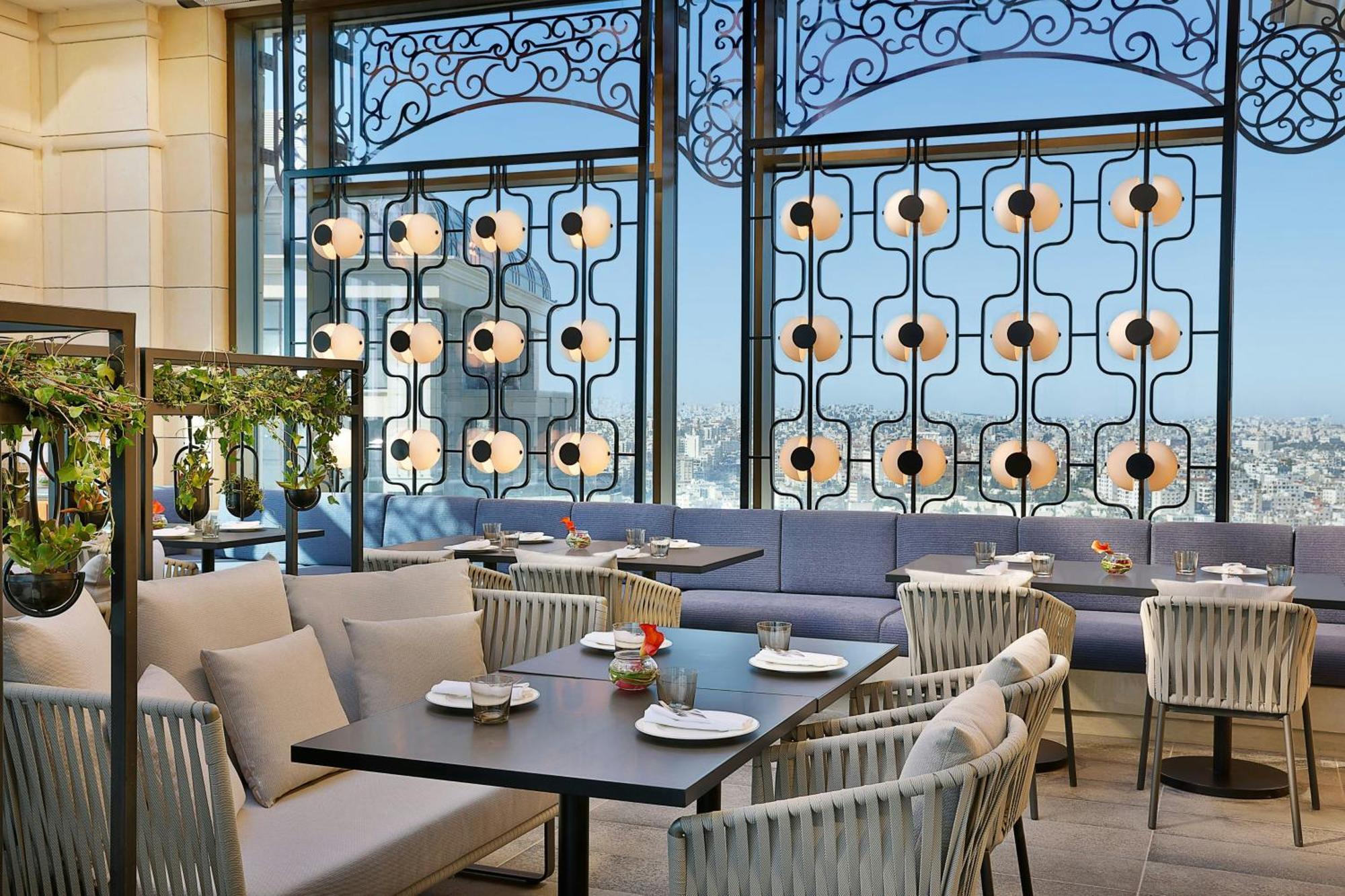 The Ritz-Carlton, Amman Hotel Екстериор снимка The Terrace