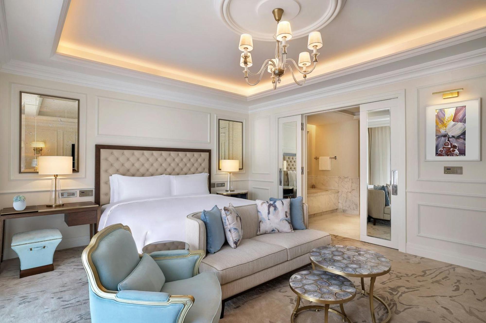 The Ritz-Carlton, Amman Hotel Екстериор снимка A bedroom at the hotel