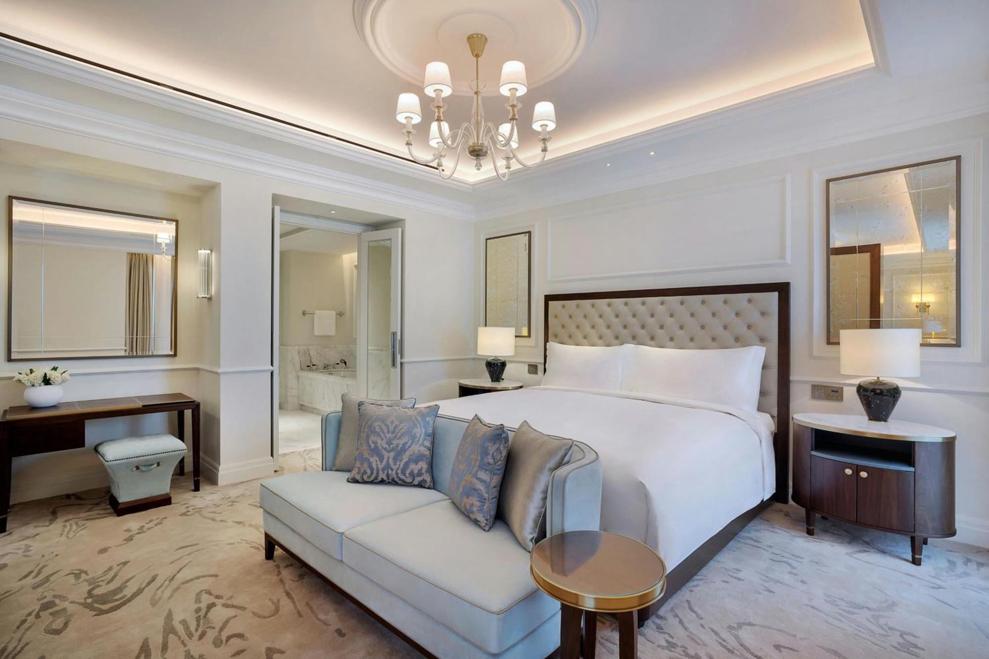The Ritz-Carlton, Amman Hotel Екстериор снимка A bedroom at the hotel