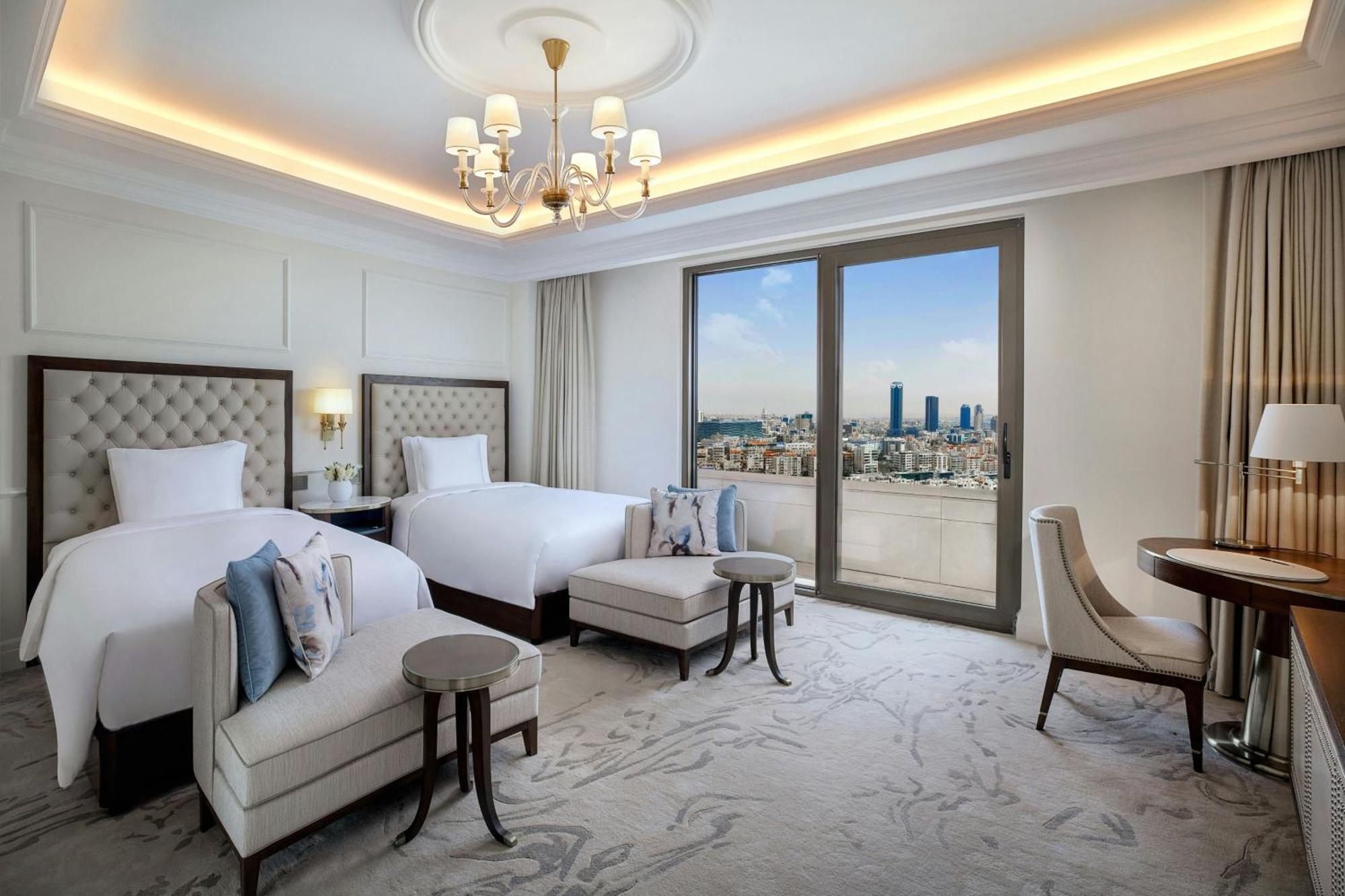 The Ritz-Carlton, Amman Hotel Екстериор снимка Deluxe Suite