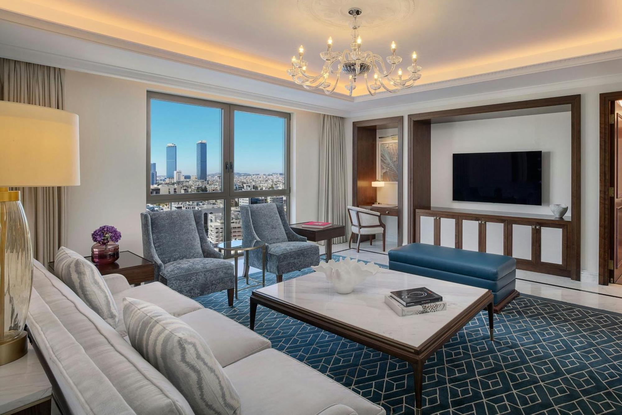 The Ritz-Carlton, Amman Hotel Екстериор снимка A suite at the hotel