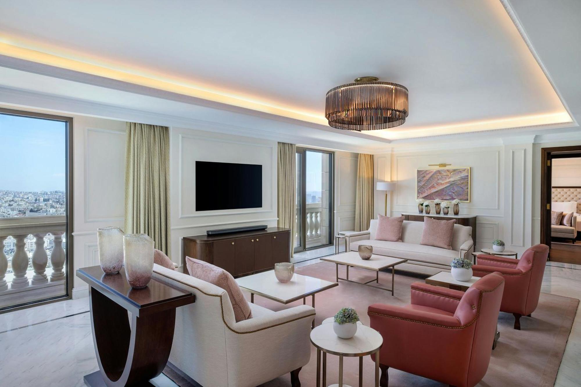 The Ritz-Carlton, Amman Hotel Екстериор снимка A suite at the hotel